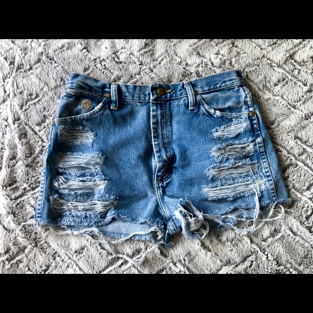 VINTAGE Wrangler cut off Shorts